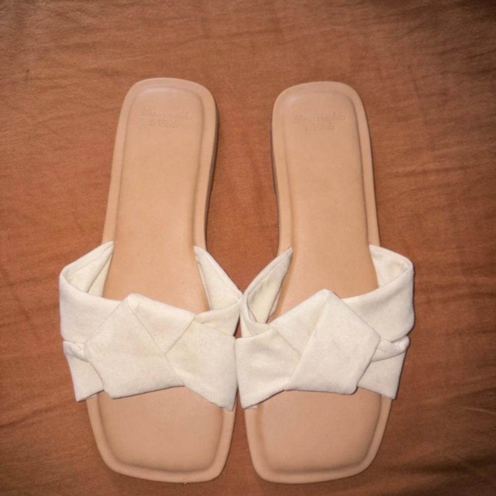 Abercrombie & Fitch Sandals